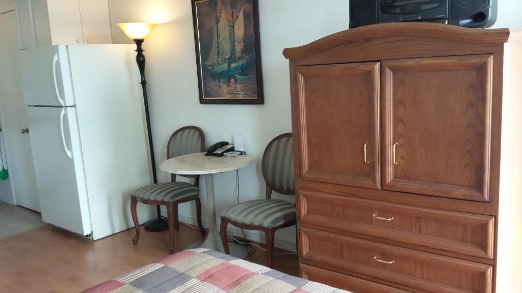 Motel Iberville Saint-Jean-sur-Richelieu ห้อง รูปภาพ